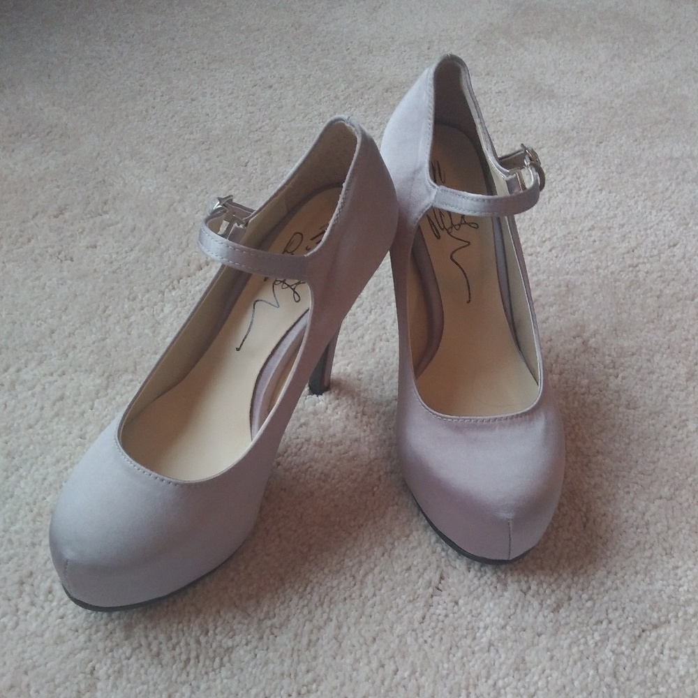 New Pumps heel satin silver maryjane size 5
